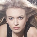 Mel Wallis de Vries - Behind the scenes – fotoshoot covermodel Shock
